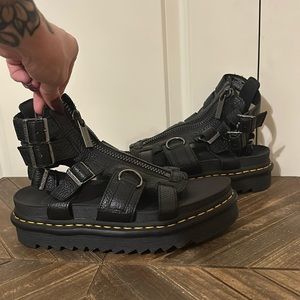 Doc Martens Olson black platform sandal women’s 8